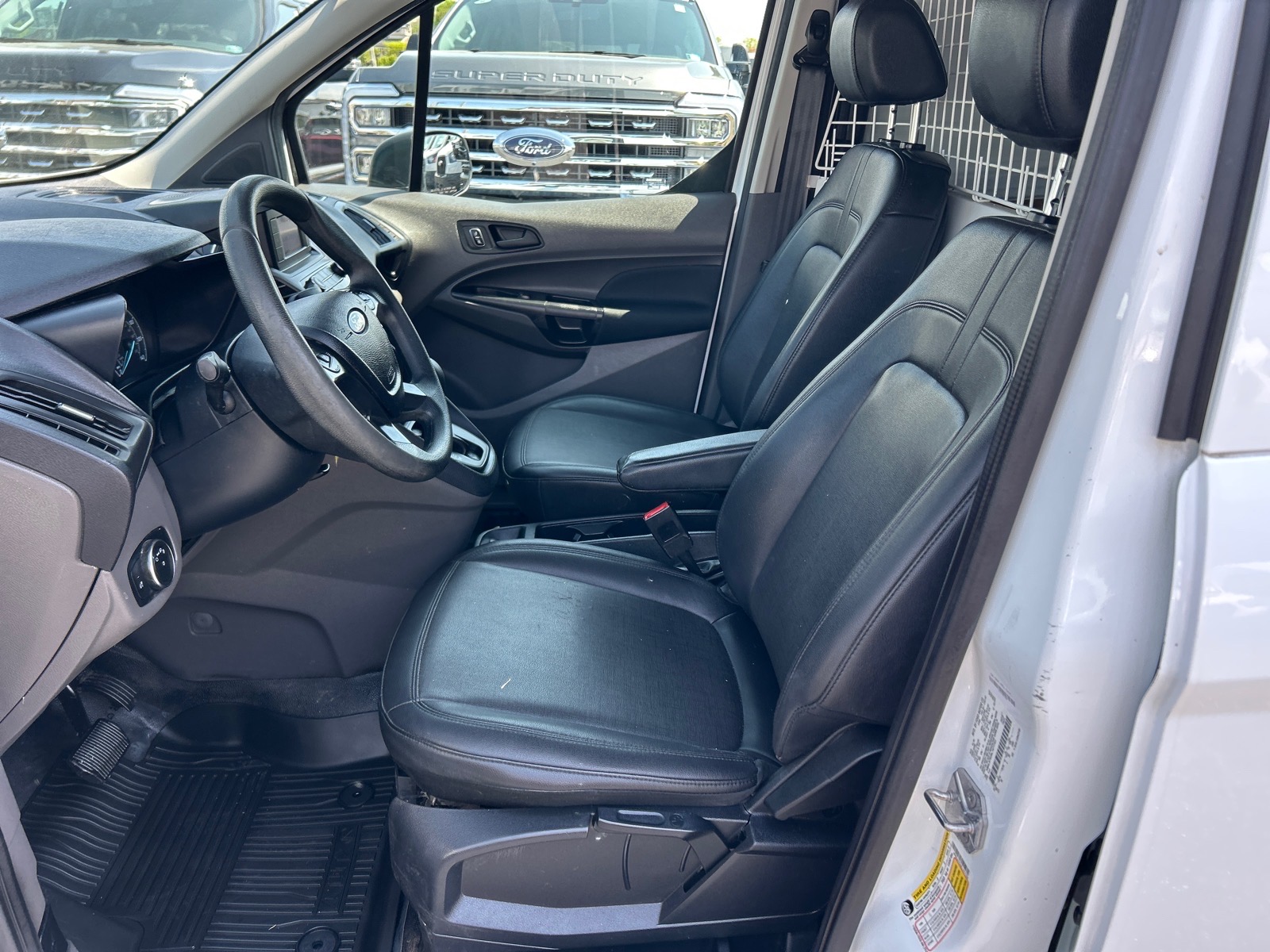 Used 2020 Ford Transit Connect - photo 5