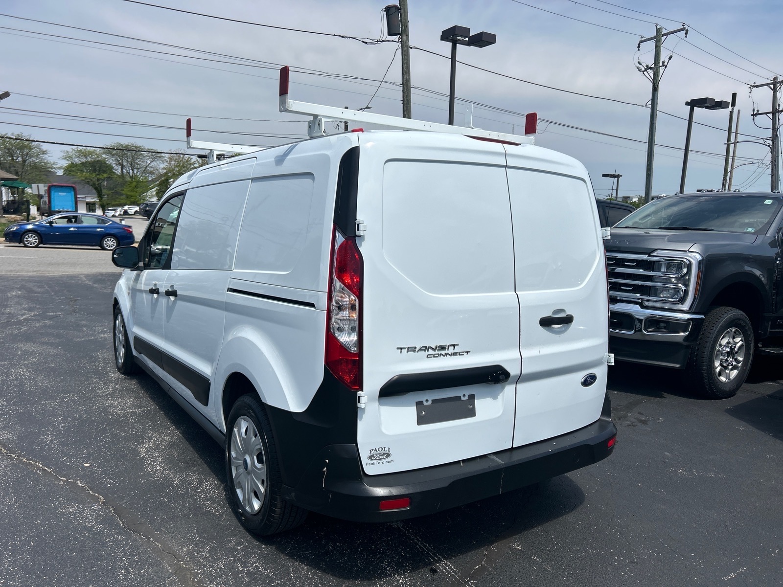 Used 2020 Ford Transit Connect - photo 2