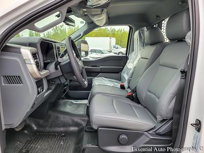 New 2025 Ford F-450 - photo 1