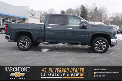 2025 Chevrolet Silverado 3500 Crew Cab 4x4, Pickup for sale #30993 - photo 1