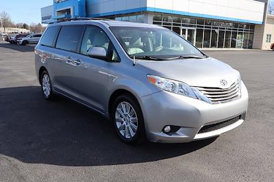 2014 Toyota Sienna 4x4 Minivan for sale #31293B - photo 2
