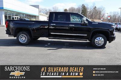 2025 Chevrolet Silverado 3500 Crew Cab 4x4 Pickup for sale #31481 - photo 1