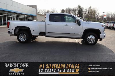 2025 Chevrolet Silverado 3500 Crew Cab 4x4 Pickup for sale #31681 - photo 1