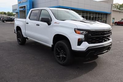 New 2025 Chevrolet Silverado 1500 Custom Crew Cab 4x4 Pickup for sale #31829 - photo 2