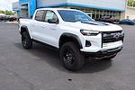 2025 Chevrolet Colorado Crew Cab 4x4 Pickup for sale #31897 - photo 2
