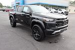 2025 Chevrolet Colorado Crew Cab 4x4 Pickup for sale #31959 - photo 2