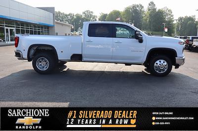 2025 Chevrolet Silverado 3500 Crew Cab 4x4 Pickup for sale #31997 - photo 1
