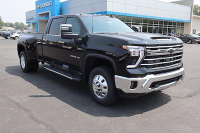 New 2025 Chevrolet Silverado 3500 LTZ Crew Cab 4x4 Pickup for sale #32061 - photo 2