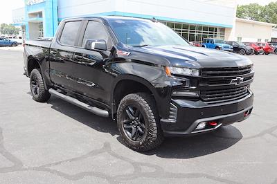 2020 Chevrolet Silverado 1500 Crew Cab 4x4 Pickup for sale #32074A - photo 2