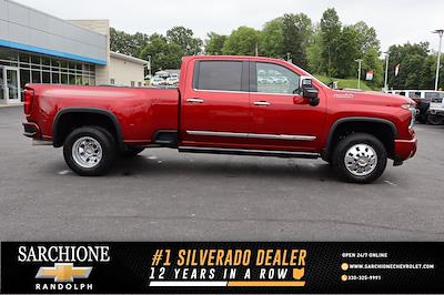 New 2025 Chevrolet Silverado 3500 High Country Crew Cab 4x4 Pickup for sale #32083 - photo 1