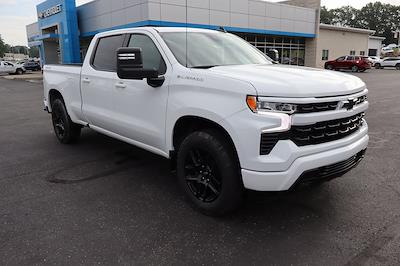2025 Chevrolet Silverado 1500 Crew Cab 4x4 Pickup for sale #32100 - photo 2