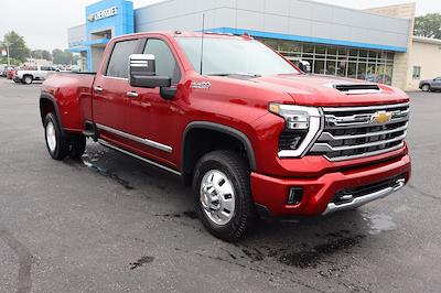 New 2025 Chevrolet Silverado 3500 High Country Crew Cab 4x4 Pickup for sale #32114 - photo 2