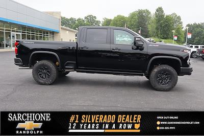 2025 Chevrolet Silverado 2500 Crew Cab 4x4 Pickup for sale #32115 - photo 1