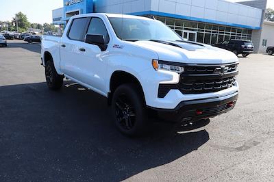 2025 Chevrolet Silverado 1500 Crew Cab 4x4 Pickup for sale #32207 - photo 2