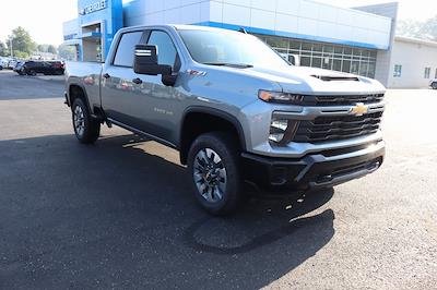 New 2025 Chevrolet Silverado 2500 Custom Crew Cab 4x4 Pickup for sale #32240 - photo 2