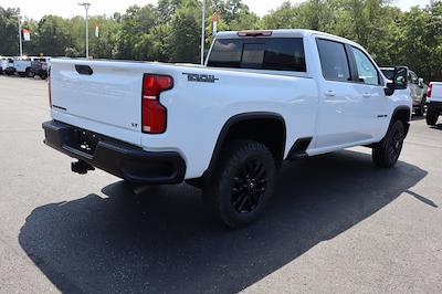 2025 Chevrolet Silverado 2500 Crew Cab 4x4 Pickup for sale #32389 - photo 2