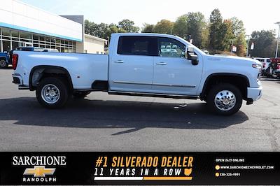 2026 Chevrolet Silverado 3500 Crew Cab 4WD Pickup for sale #32631 - photo 1