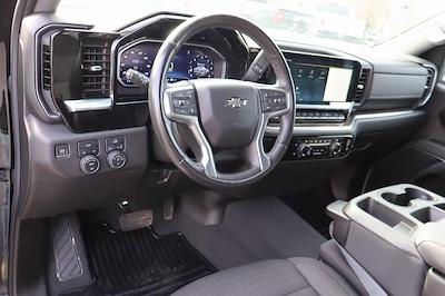 Used 2022 Chevrolet Silverado 1500 - photo 1