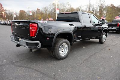 2026 Chevrolet Silverado 3500 Crew Cab 4WD Pickup for sale #32891 - photo 2