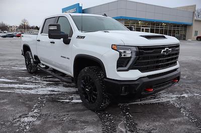 2026 Chevrolet Silverado 2500 Crew Cab 4WD Pickup for sale #33304 - photo 2