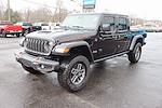 2025 Jeep Gladiator Crew Cab 4WD Pickup for sale #33340A - photo 30