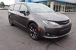 2018 Chrysler Pacifica FWD Minivan for sale #34077A - photo 2