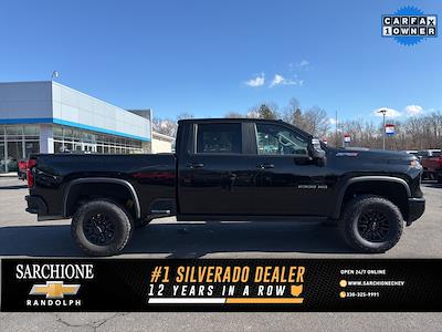 Used 2024 Chevrolet Silverado 2500 - photo 1