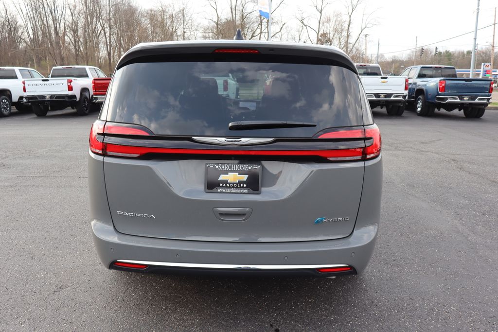 Used 2025 Chrysler Pacifica - photo 41