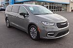 Used 2025 Chrysler Pacifica Select Minivan for sale #P1032 - photo 2