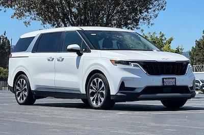 2024 Kia Carnival FWD Minivan for sale #67436A - photo 1
