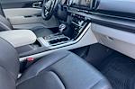 2024 Kia Carnival FWD Minivan for sale #67436A - photo 18