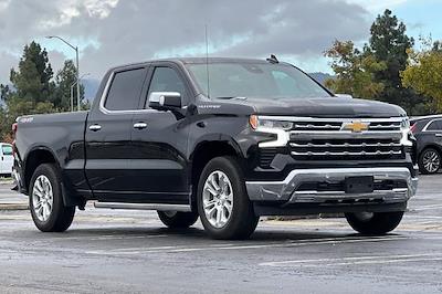 2025 Chevrolet Silverado 1500 Crew Cab 4WD Pickup for sale #C3864GX - photo 1