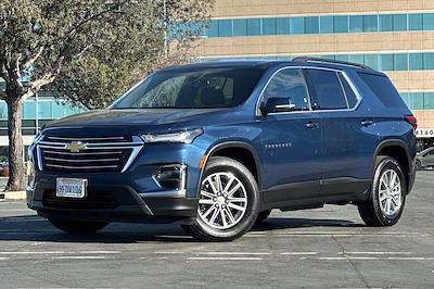Used 2023 Chevrolet Traverse - photo 1
