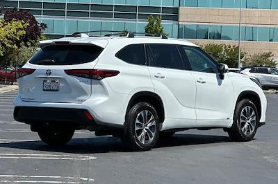 2022 Toyota Highlander AWD SUV for sale #C49154A - photo 2