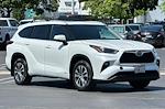 2022 Toyota Highlander AWD SUV for sale #C49154A - photo 1