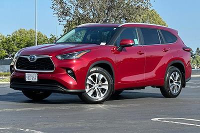 2023 Toyota Highlander AWD SUV for sale #C49176A - photo 1