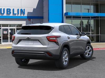 2025 Chevrolet Trax FWD SUV for sale #C49533 - photo 2