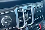 2020 Jeep Gladiator Crew Cab 4WD Pickup for sale #C49570A - photo 12