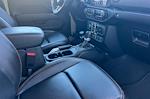 2020 Jeep Gladiator Crew Cab 4WD Pickup for sale #C49570A - photo 19
