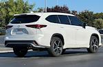 2022 Toyota Highlander AWD SUV for sale #C49626A - photo 2