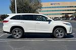 2019 Toyota Highlander FWD SUV for sale #C49690CT - photo 4
