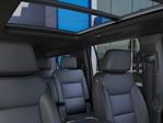 New 2025 Chevrolet Suburban Z71 4WD SUV for sale #C50021 - photo 25