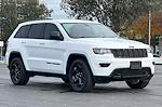 Used 2018 Jeep Grand Cherokee Laredo for sale #C50298A - photo 3