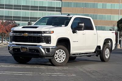 Used 2024 Chevrolet Silverado 2500 - photo 1