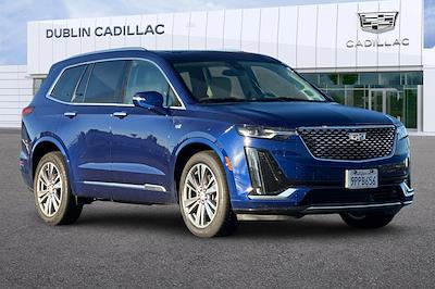 Used 2025 Cadillac XT6 Premium Luxury for sale #CR3938GX - photo 2