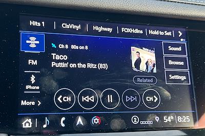 Used 2025 Cadillac XT6 - photo 1