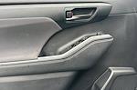 Used 2021 Toyota Highlander LE for sale #RC47885A - photo 11