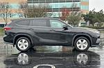 Used 2021 Toyota Highlander LE for sale #RC47885A - photo 3