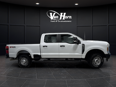 Used 2024 Ford F-250 XL Crew Cab for sale #K126331C - photo 2