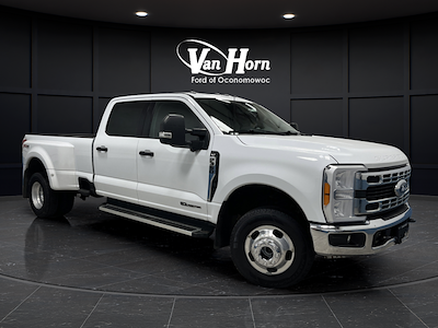 Used 2023 Ford F-350 - photo 1